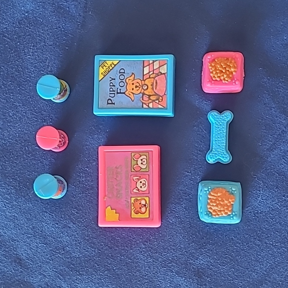 Littlest Pet Shop LPS Vintage 1990s Lot of Food and Store Items EUC
